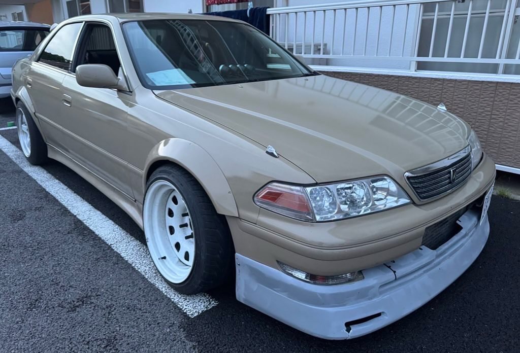 愛知県マーク２改造車